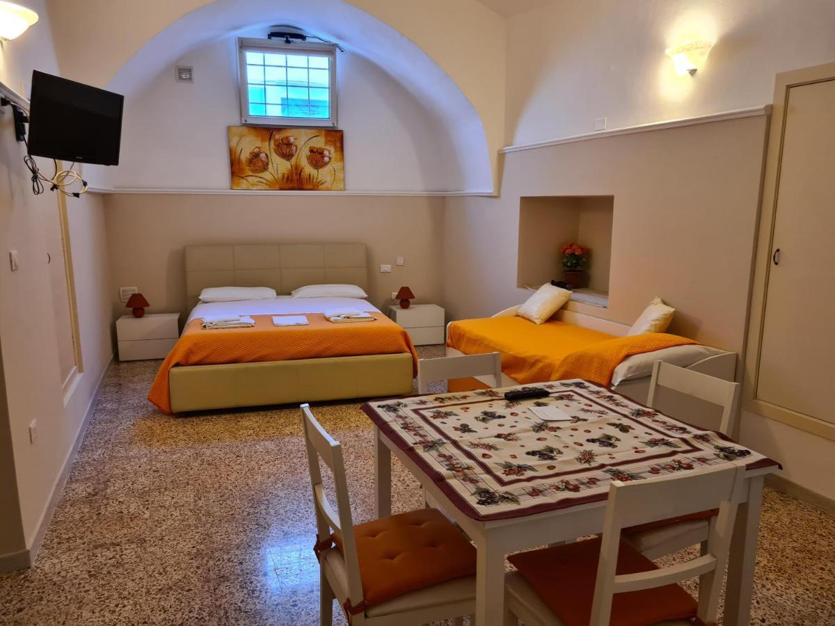 B&B Il Ventaglio Парабита Екстериор снимка