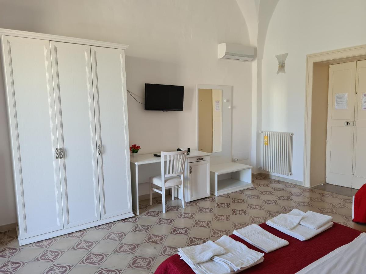 B&B Il Ventaglio Парабита Екстериор снимка