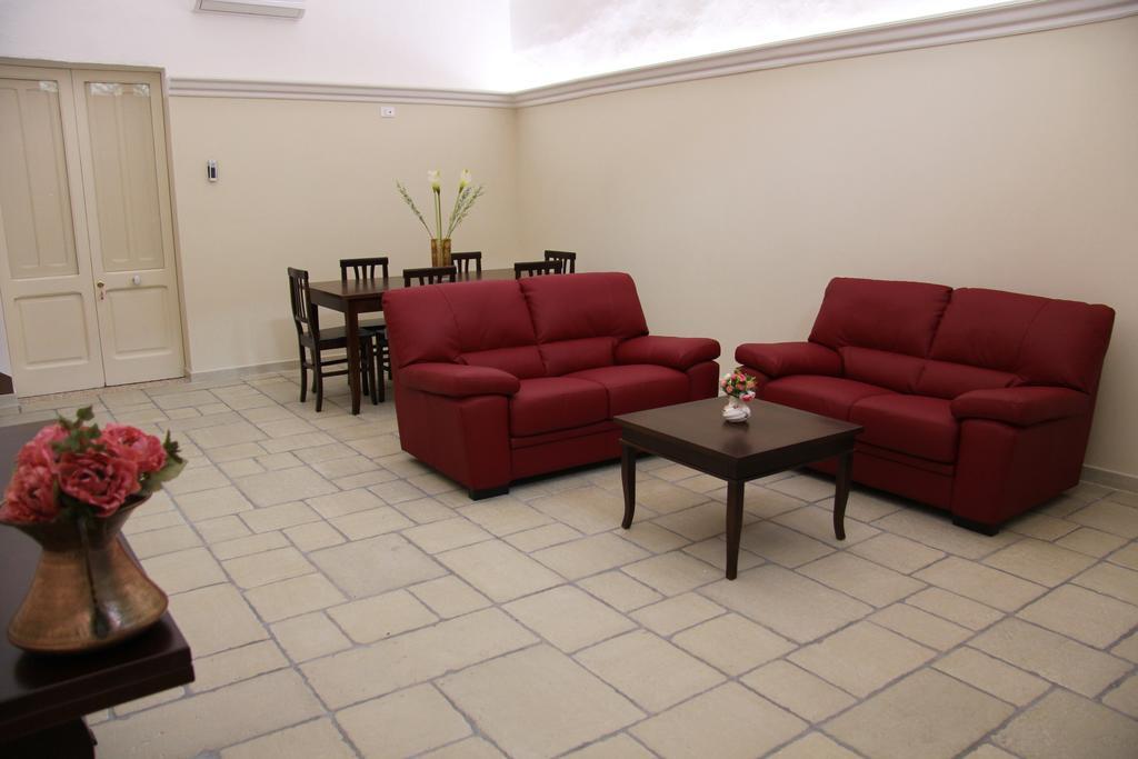 B&B Il Ventaglio Парабита Екстериор снимка