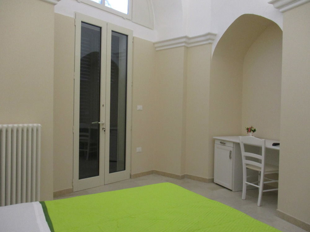 B&B Il Ventaglio Парабита Екстериор снимка