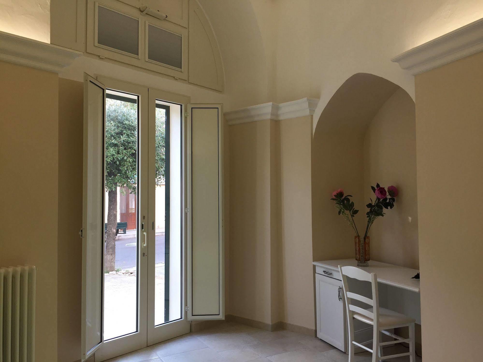 B&B Il Ventaglio Парабита Екстериор снимка